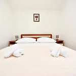 Discover Brmbo Appartement *