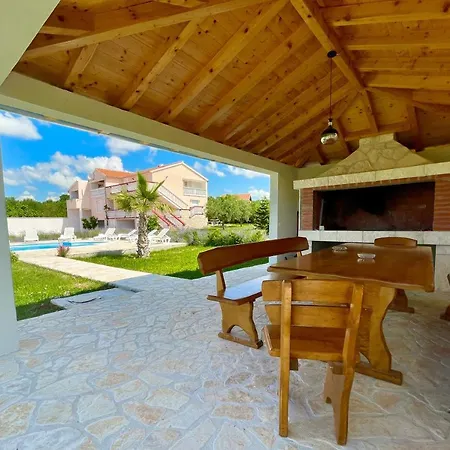 Discover Brmbo Appartement Polaca